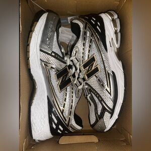 New Balance 1906R White & Metallic Gold